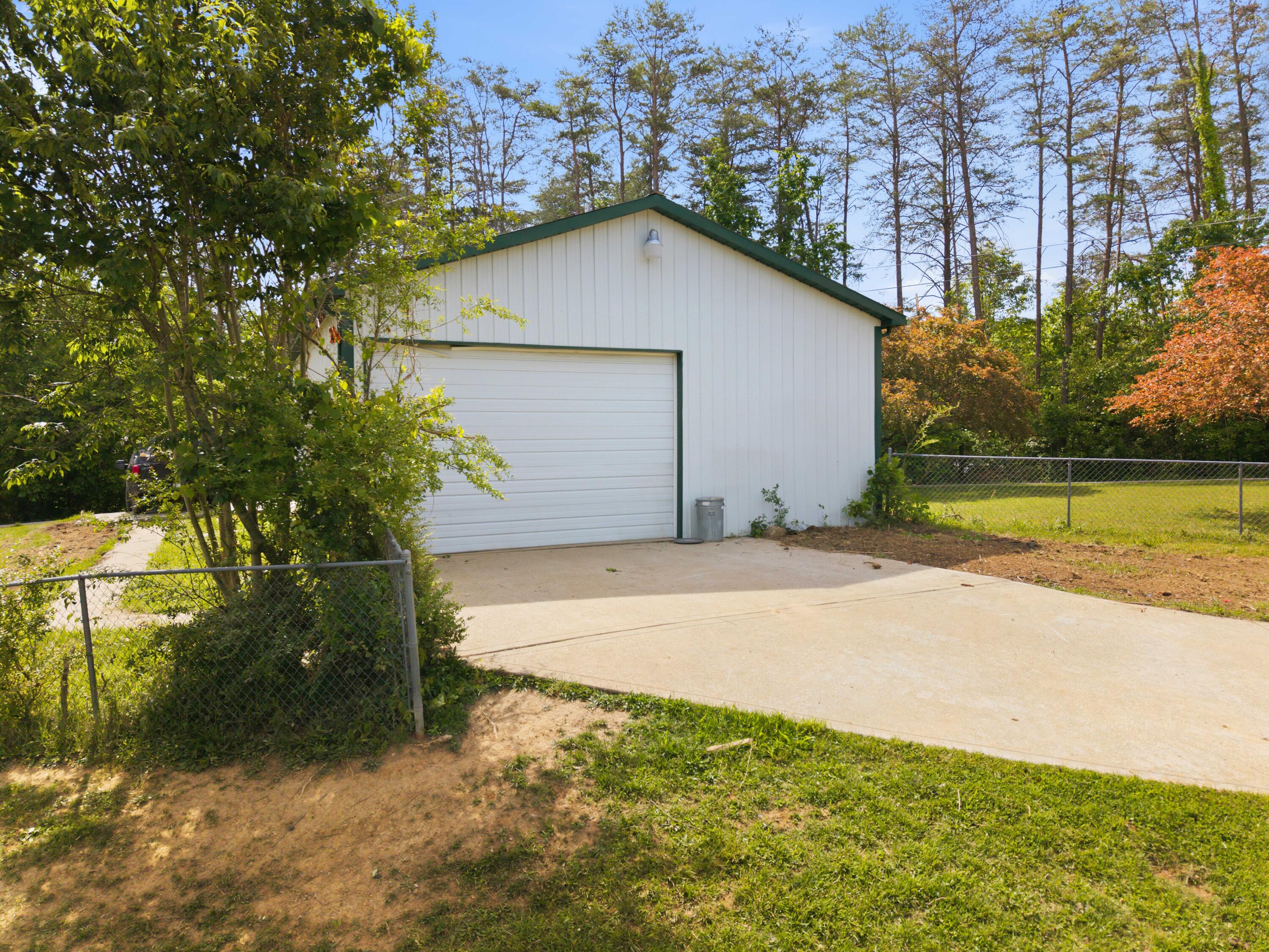 21 Pear Tree Lane