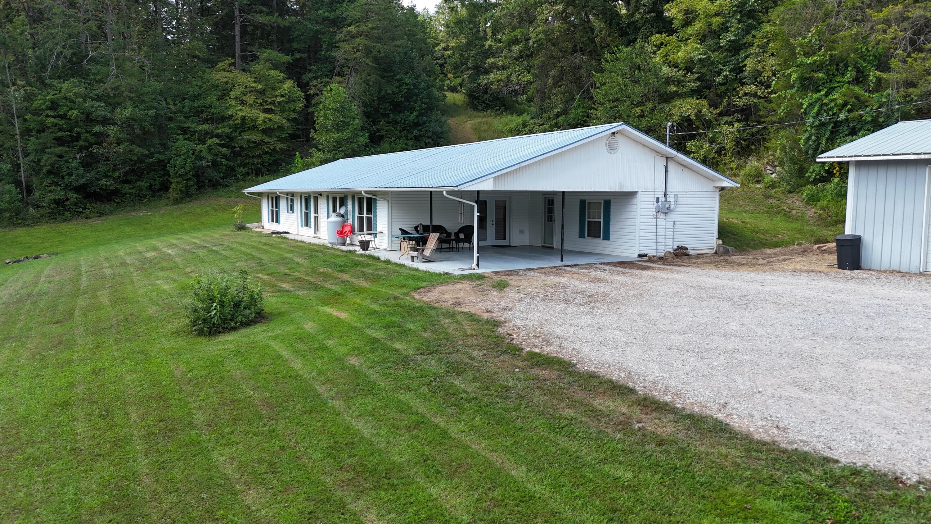 381 Bullock Cemetery Road