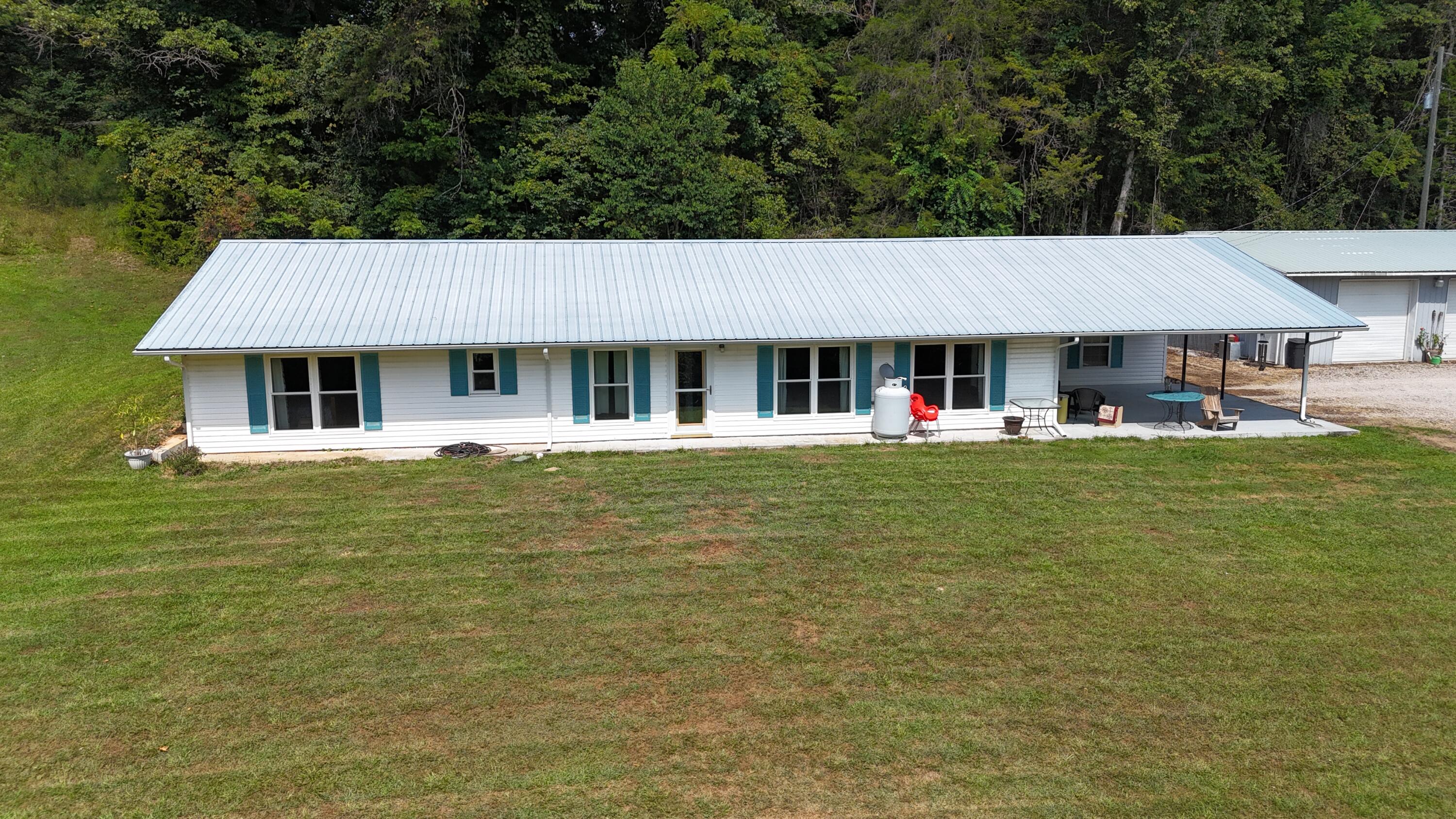 381 Bullock Cemetery Road