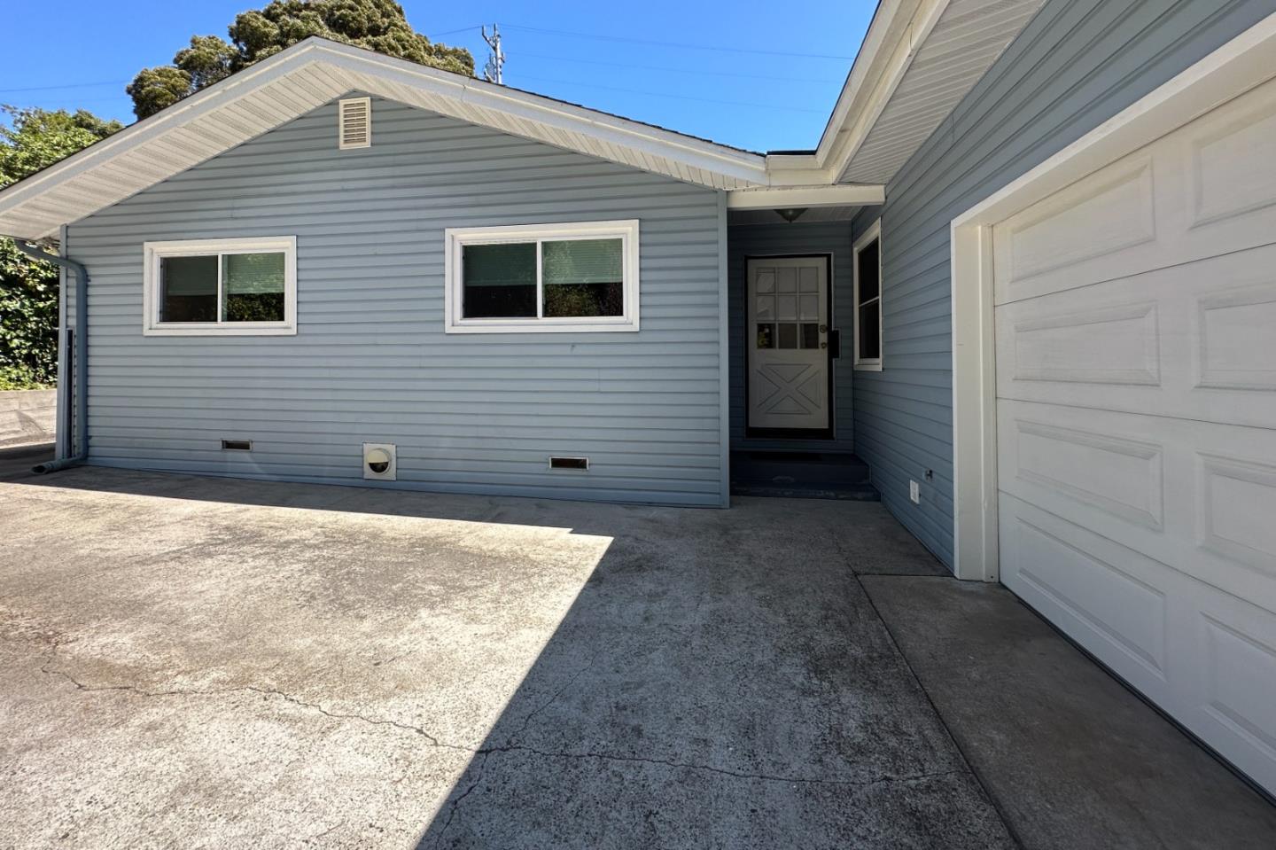 25240 Highway 1