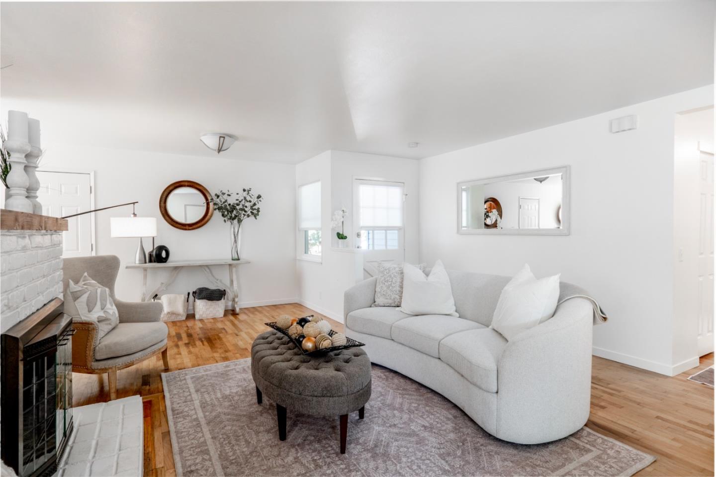25240 Highway 1