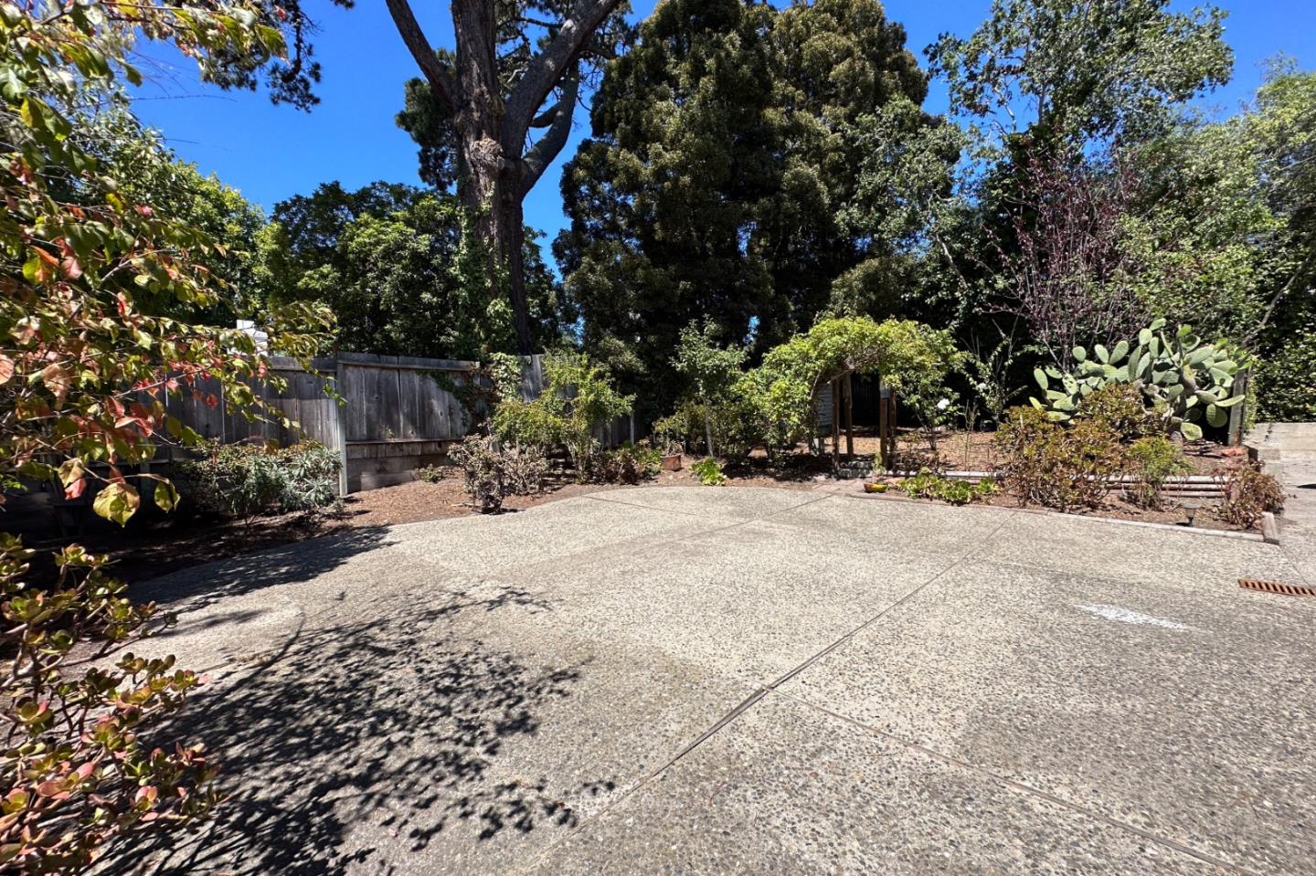 25240 Highway 1