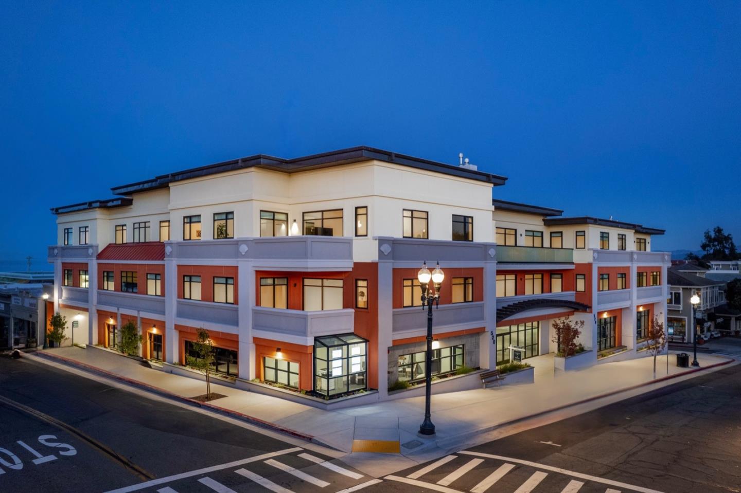 520 Lighthouse AVE 205