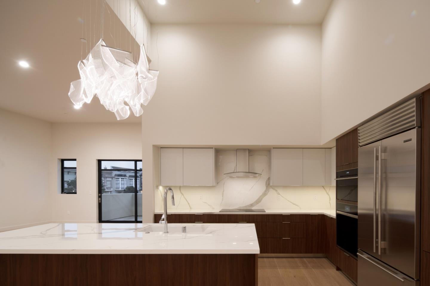 520 Lighthouse AVE 302