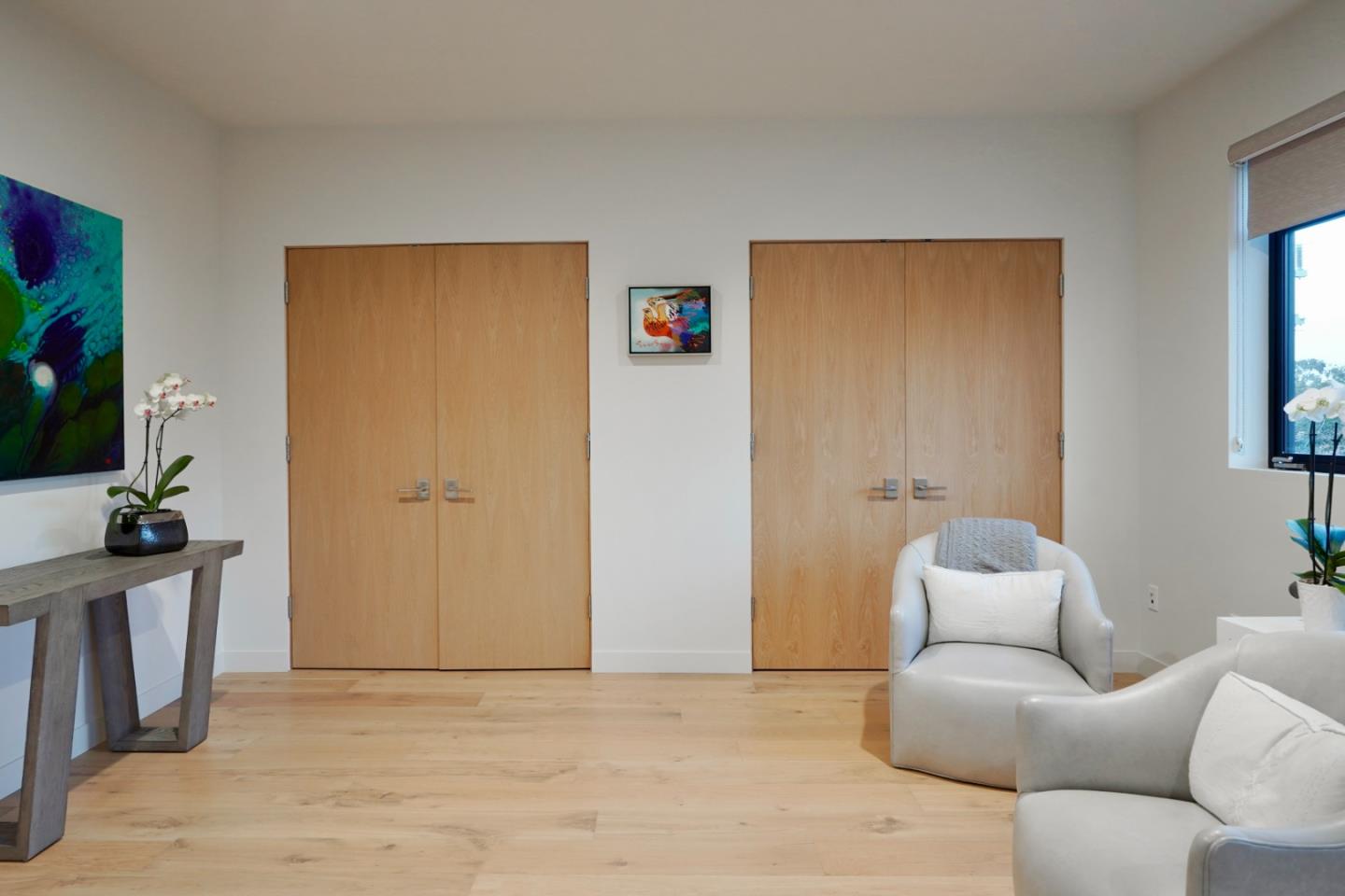 520 Lighthouse AVE 204