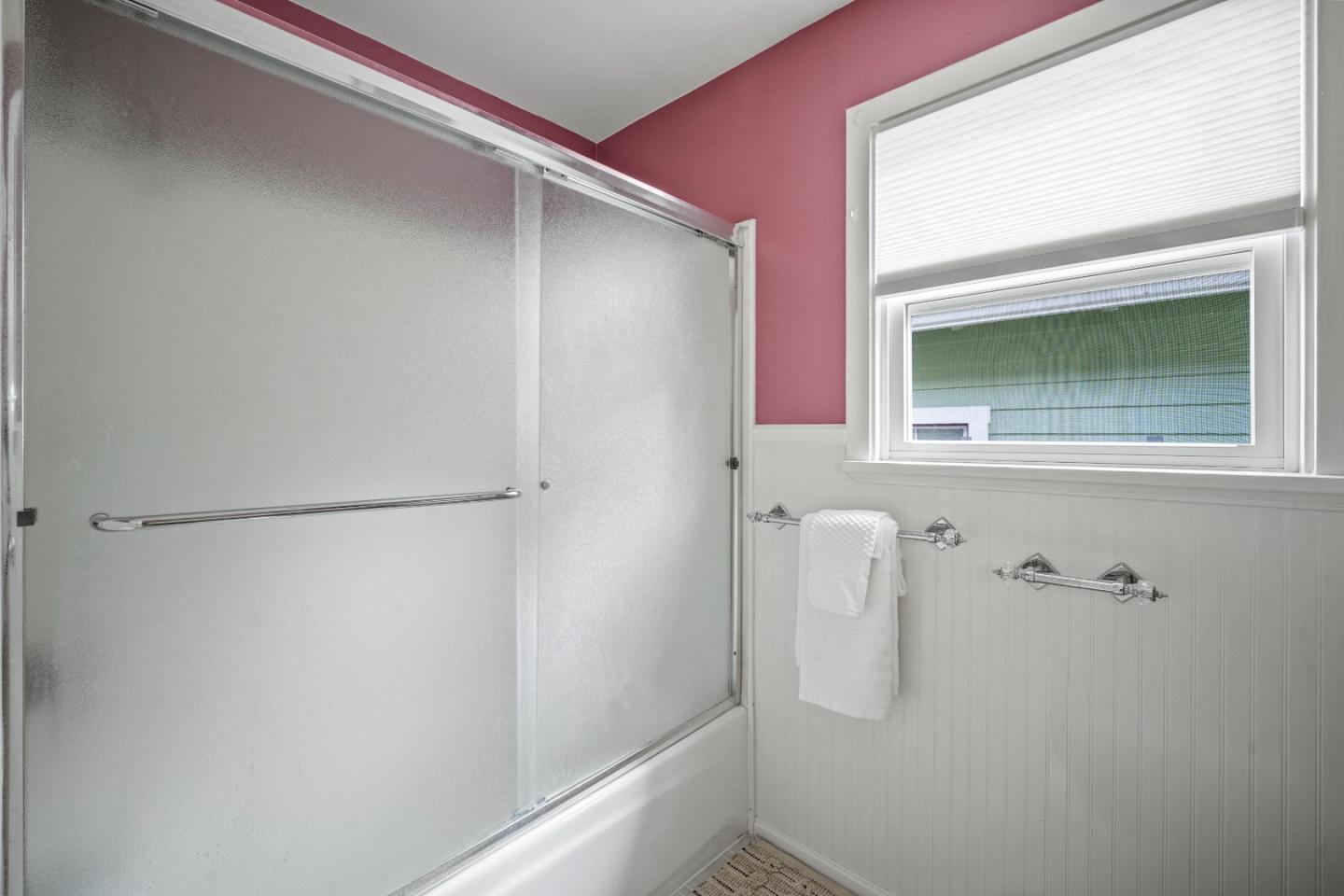 209 & 211 Crocker AVE