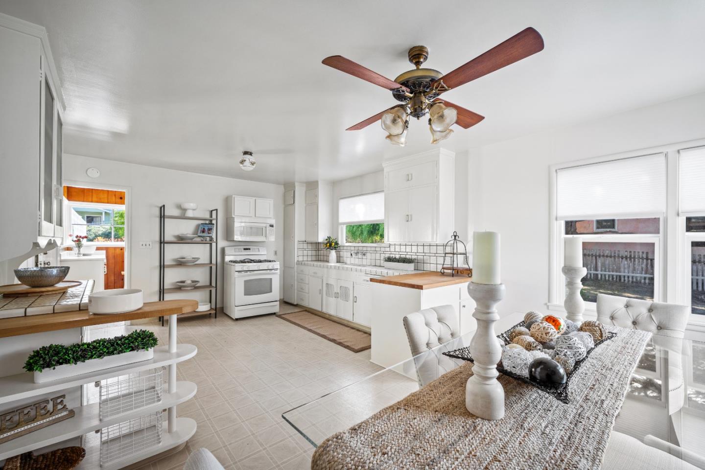 209 & 211 Crocker AVE