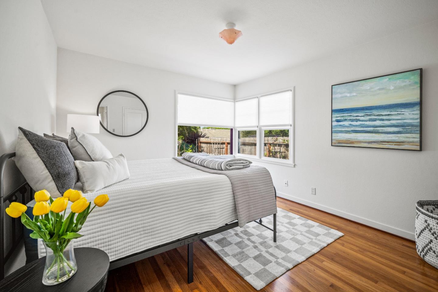 209 & 211 Crocker AVE