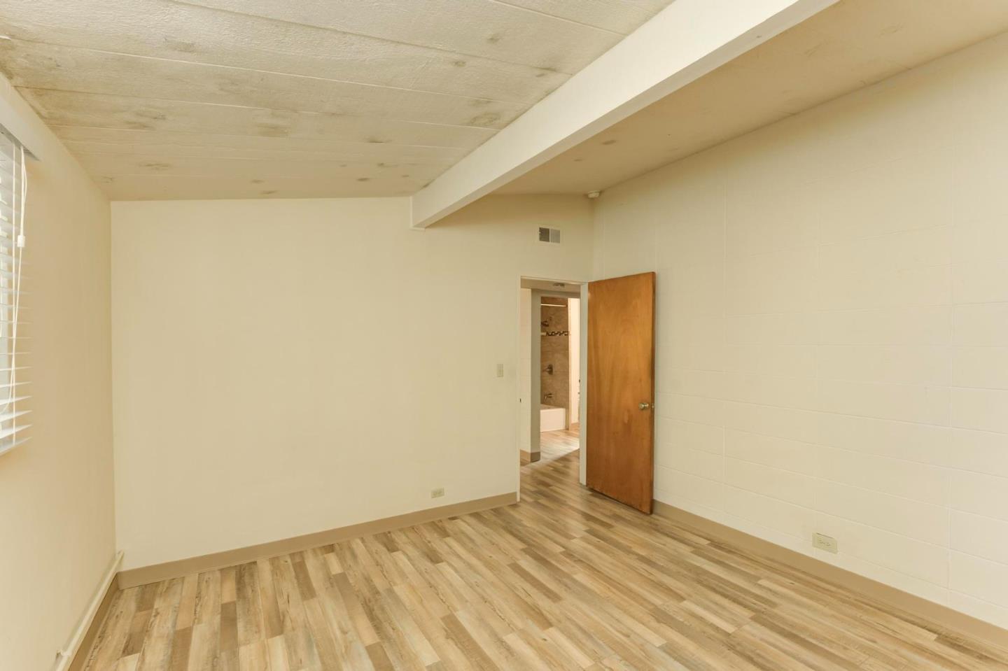 411 7th Street