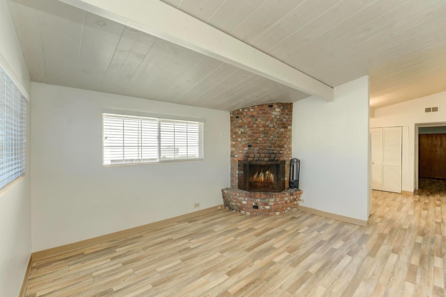 411 7th Street