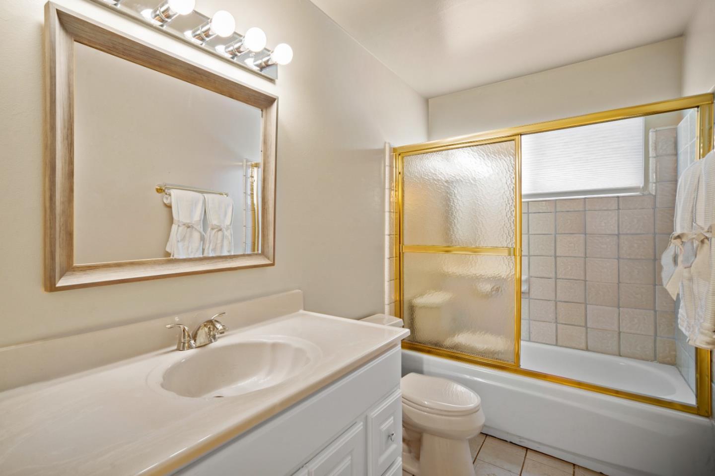 1694 Prescott Avenue