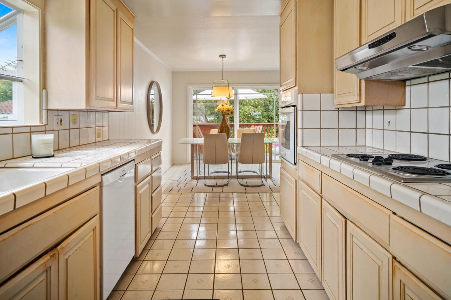 1694 Prescott Avenue