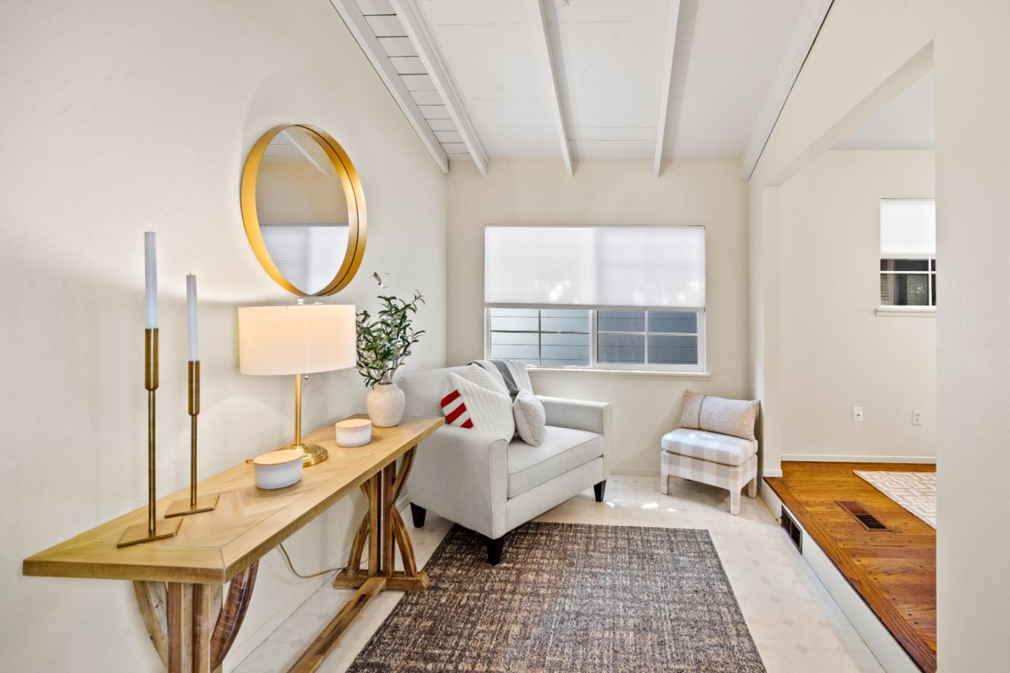 SW Crespi at Mountain View Avenue