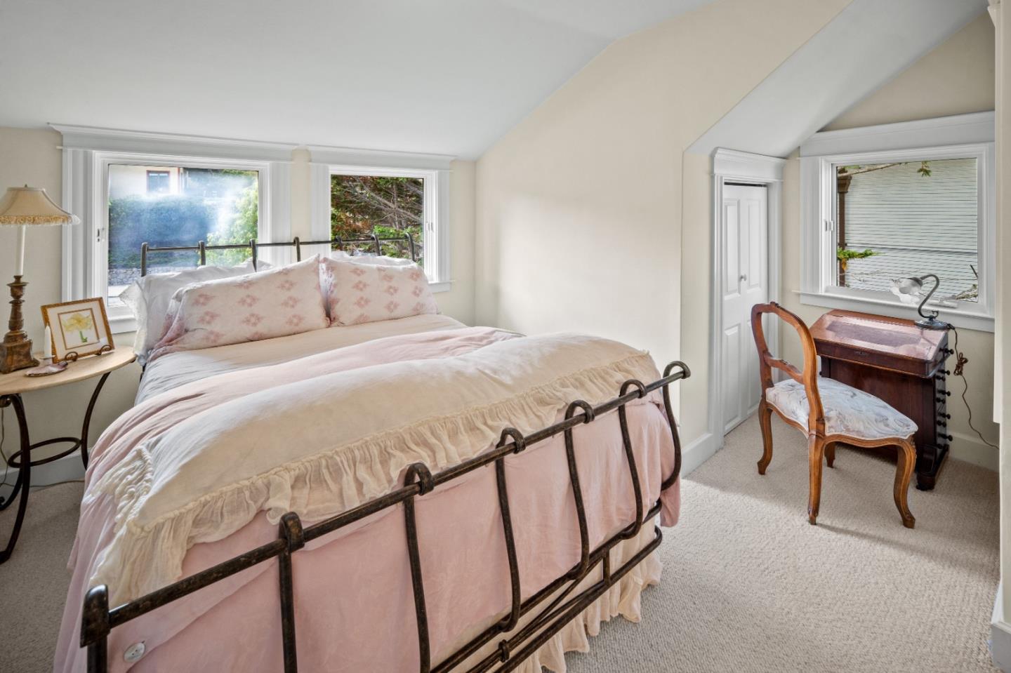 187 Sloat Ave