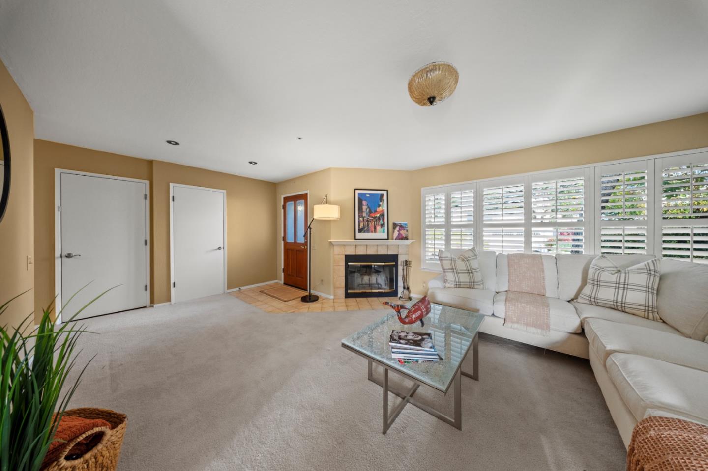 4 Primrose Circle