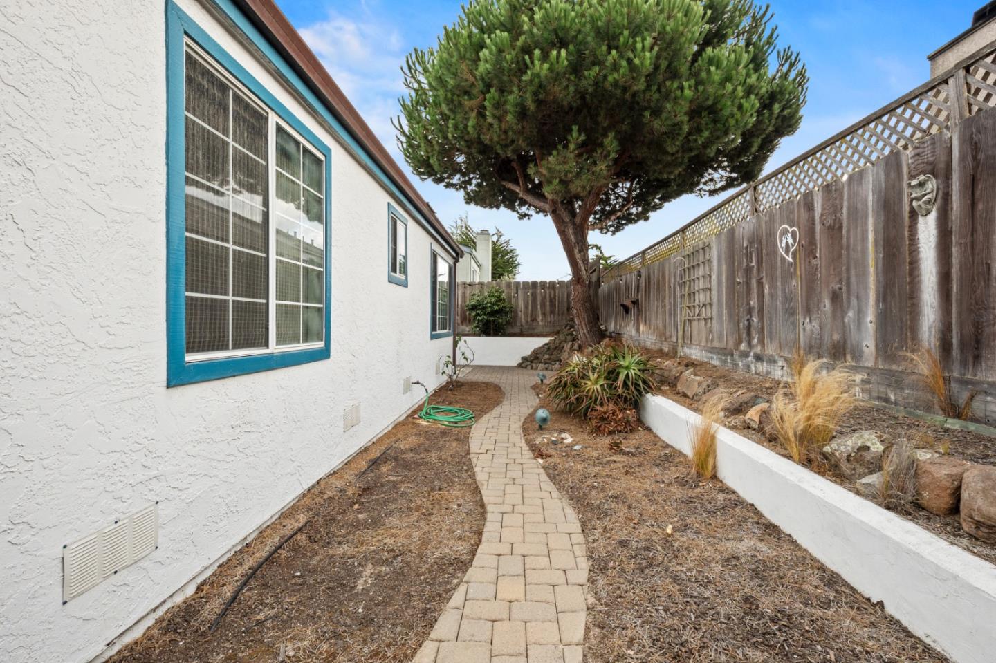 4 Primrose Circle