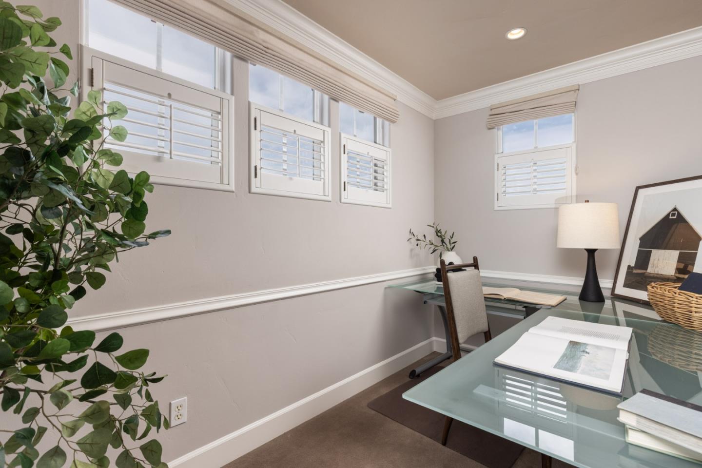 214 Mirasol Way