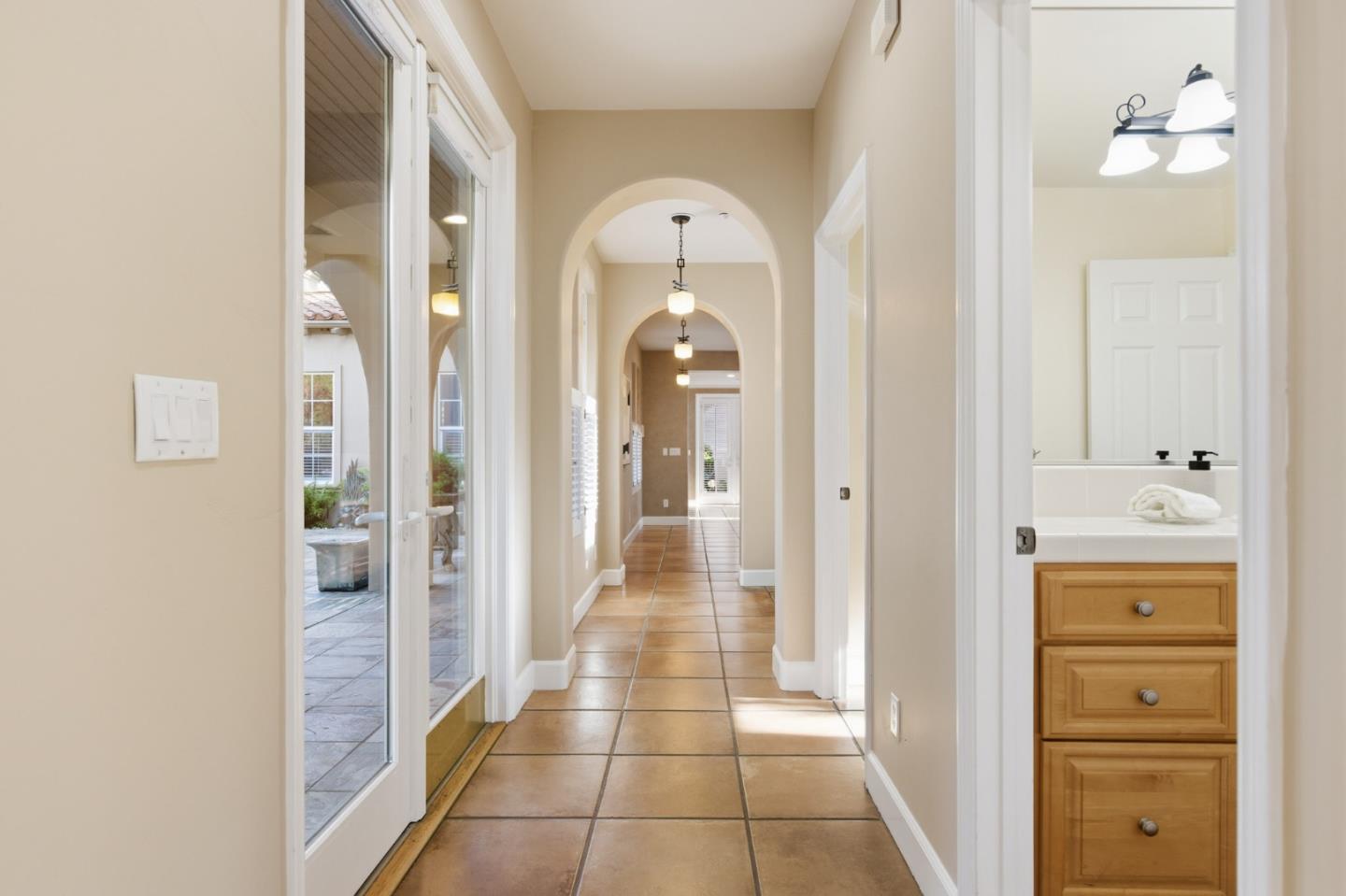 214 Mirasol Way