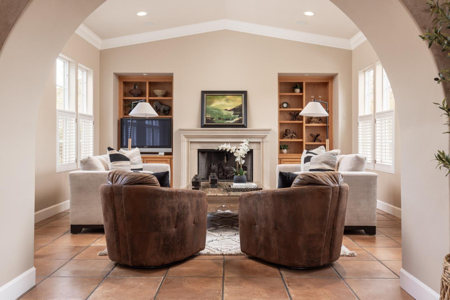 214 Mirasol Way