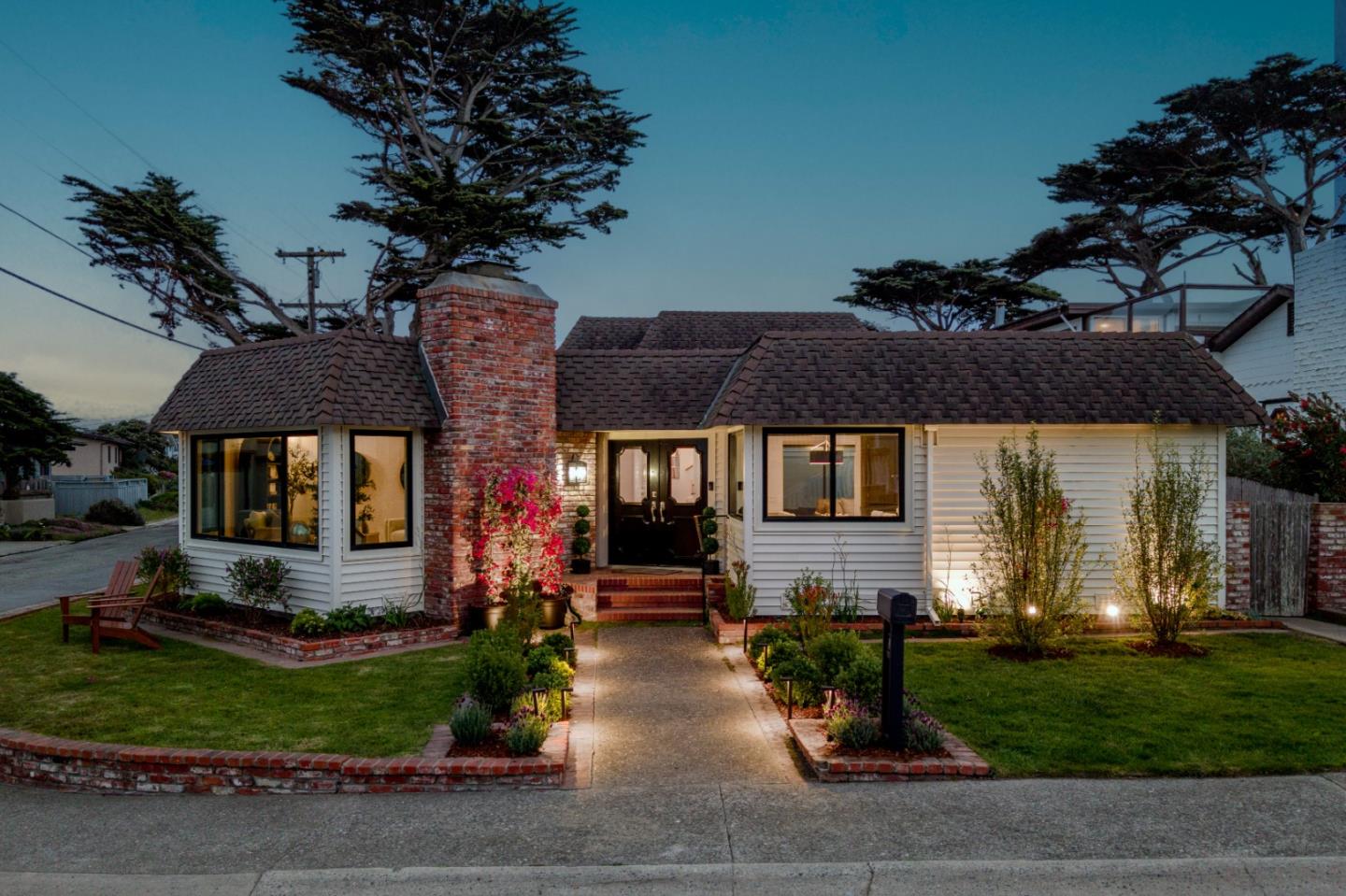 25 Coral Street