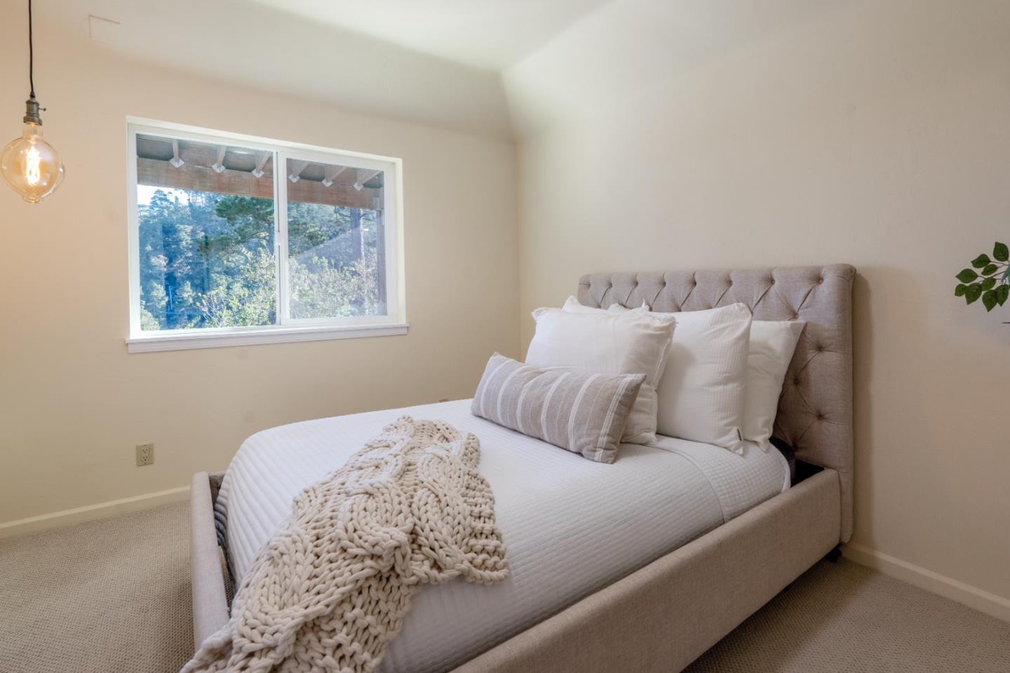 25 Cielo Vista DR