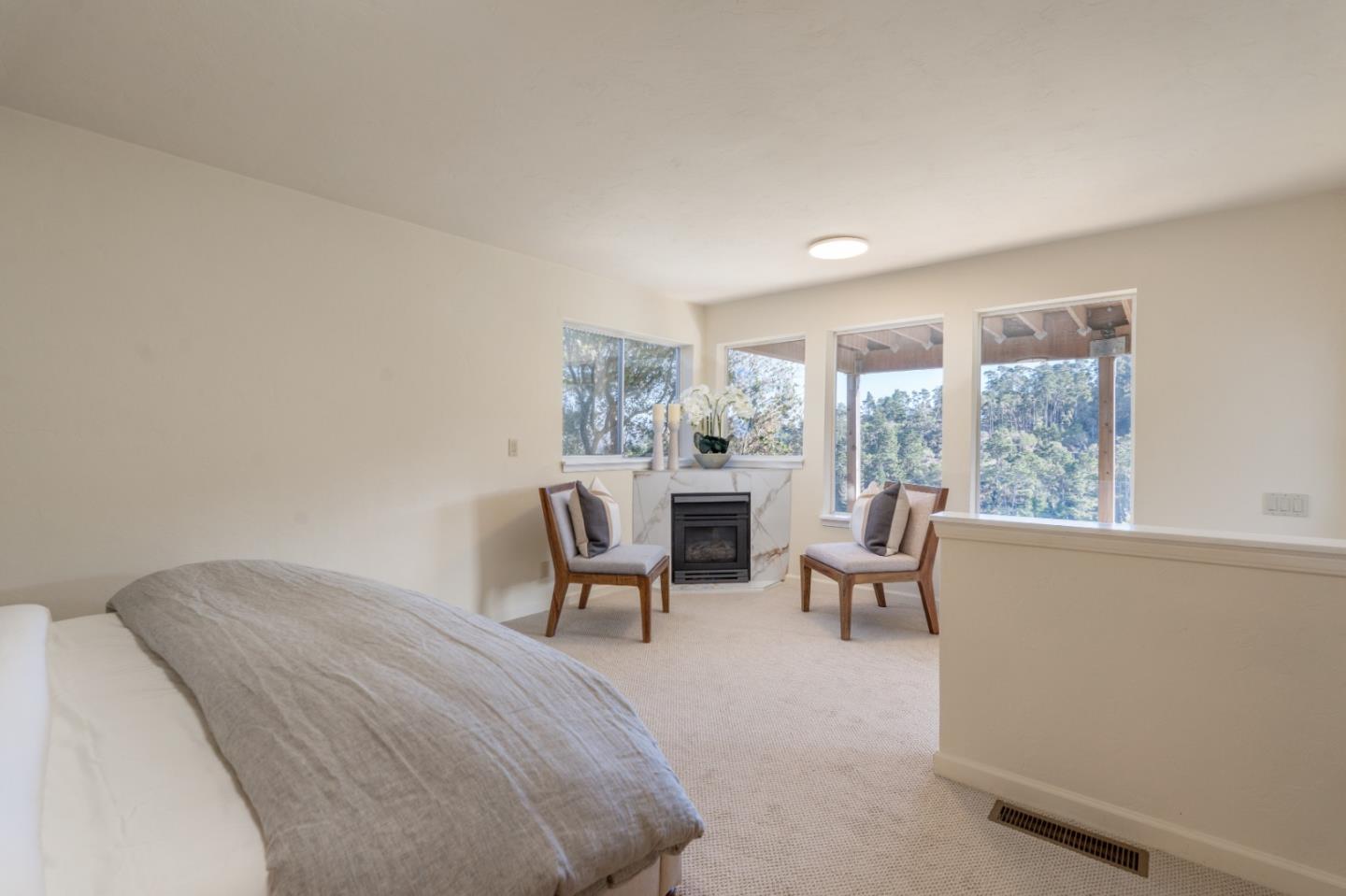 25 Cielo Vista DR