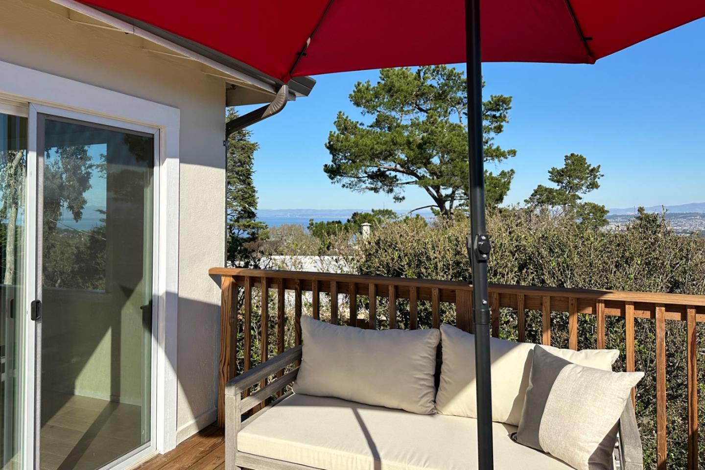 25 Cielo Vista DR
