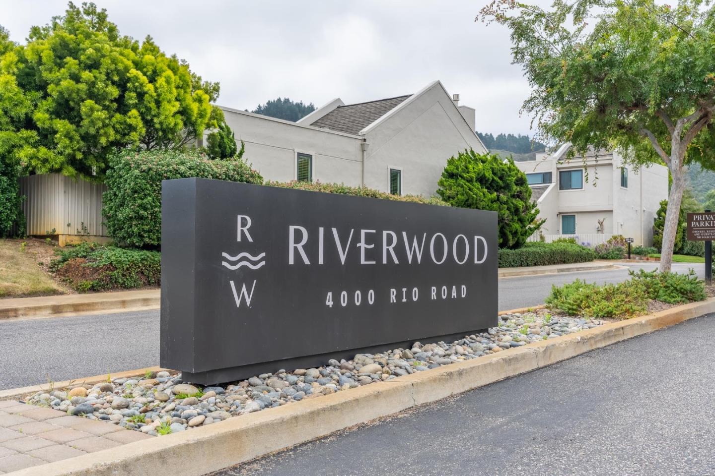 4000 Rio RD 49