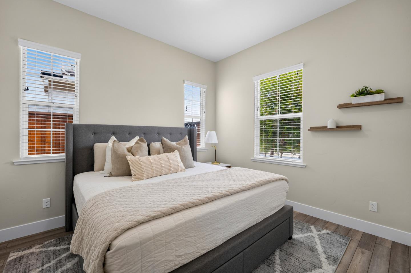 478 Mckinley DR