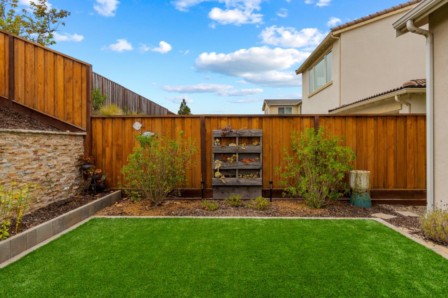 478 Mckinley DR