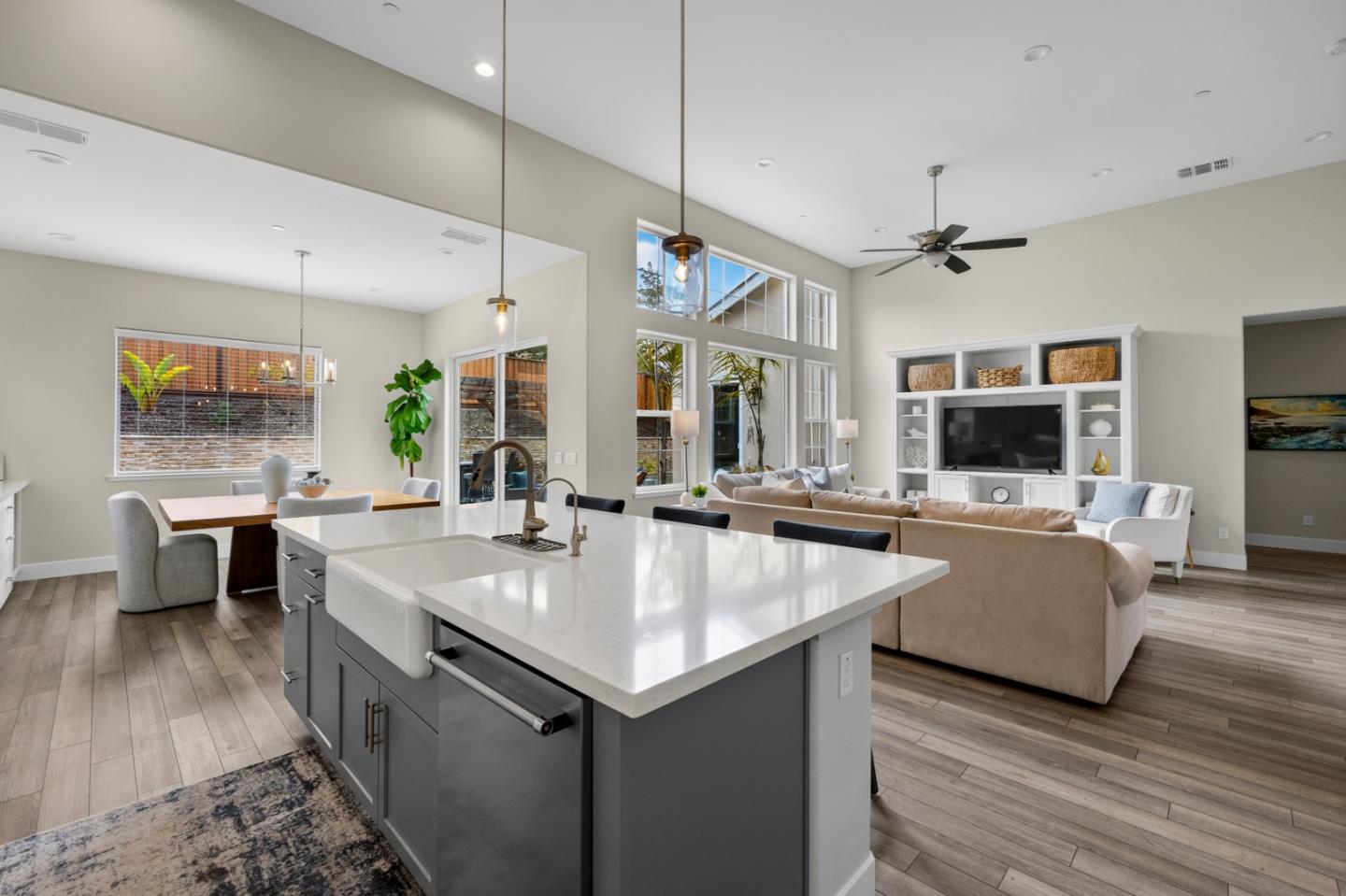 478 Mckinley DR