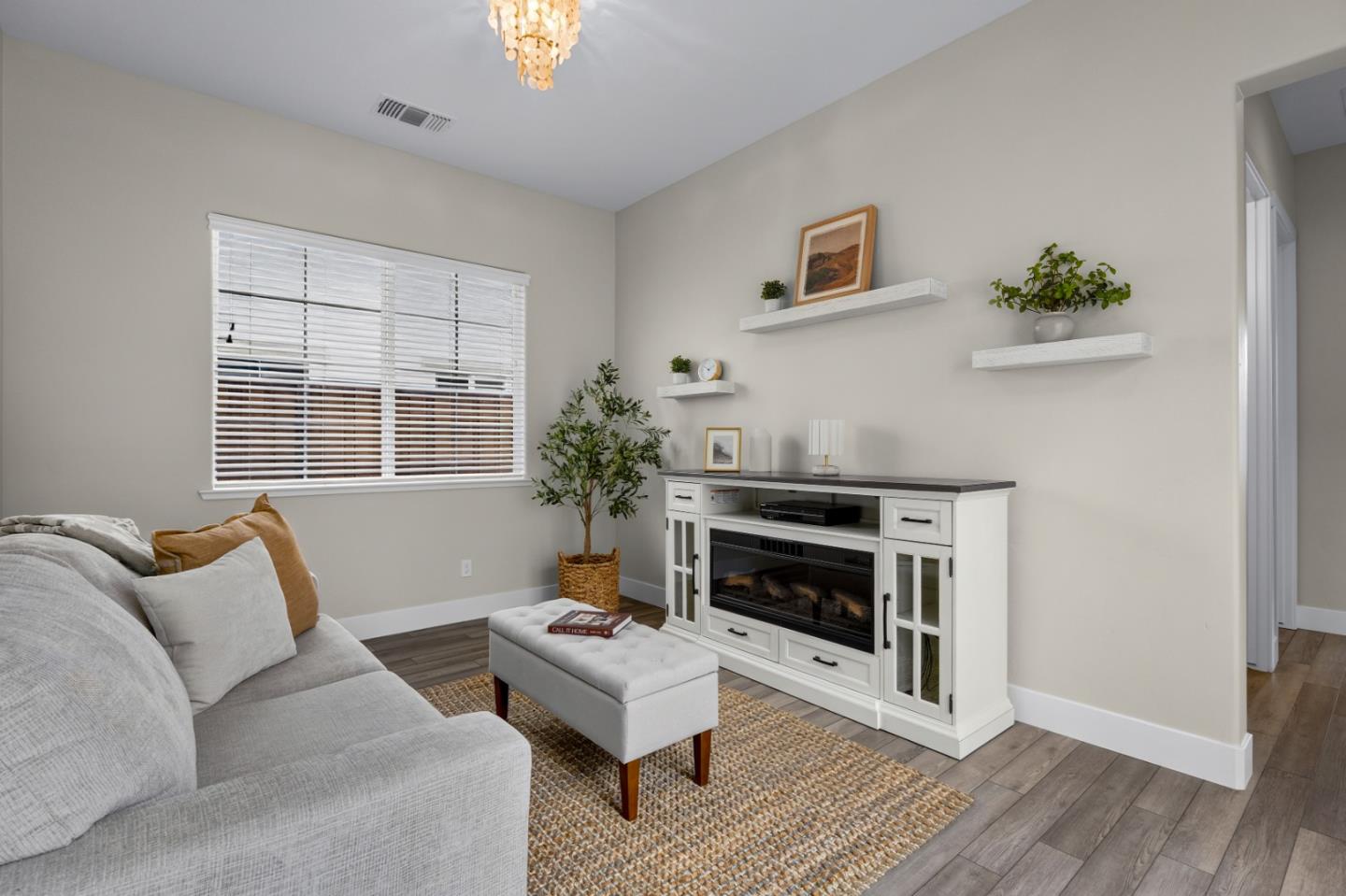 478 Mckinley DR