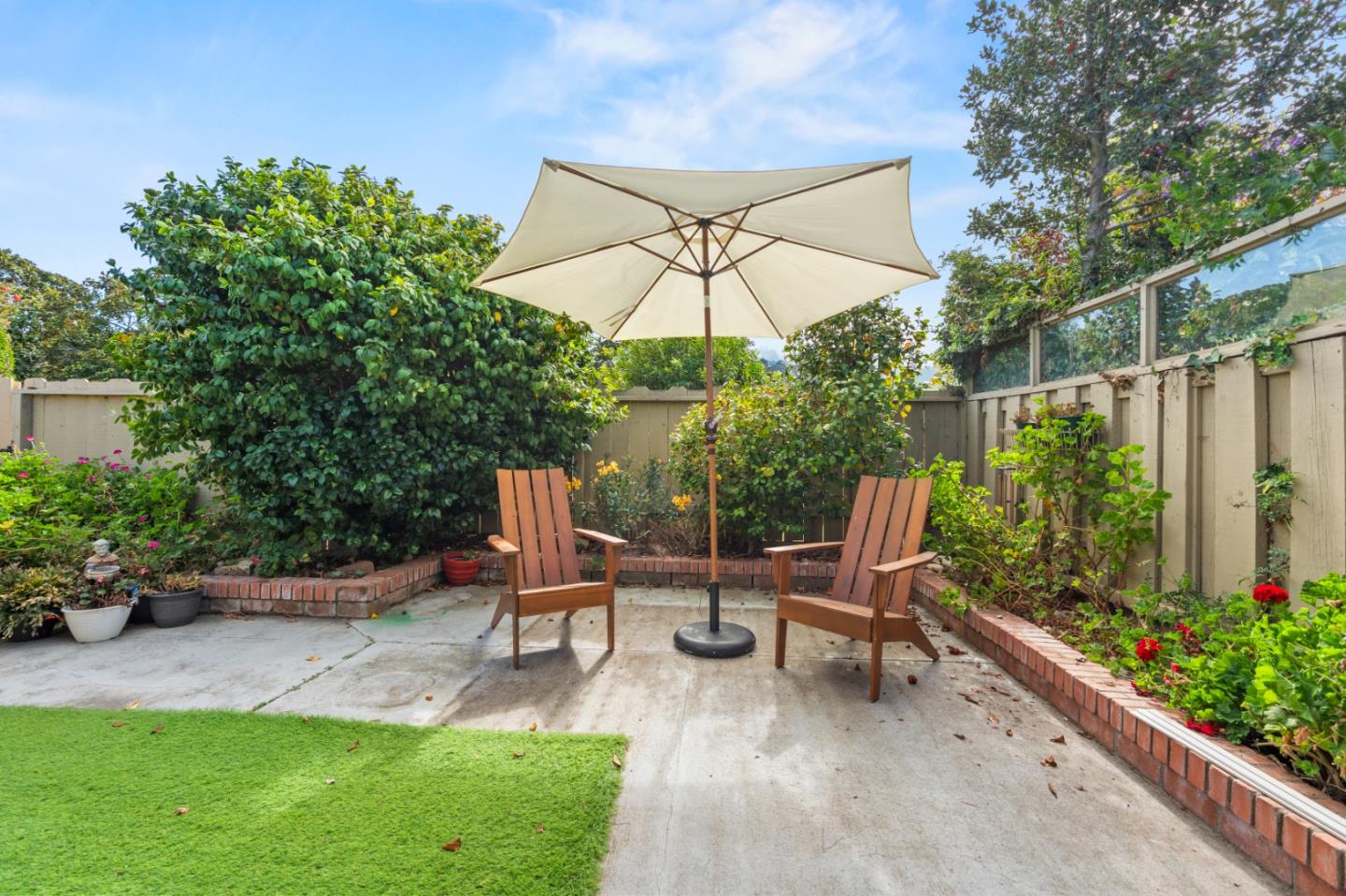 118 Hacienda Carmel 118