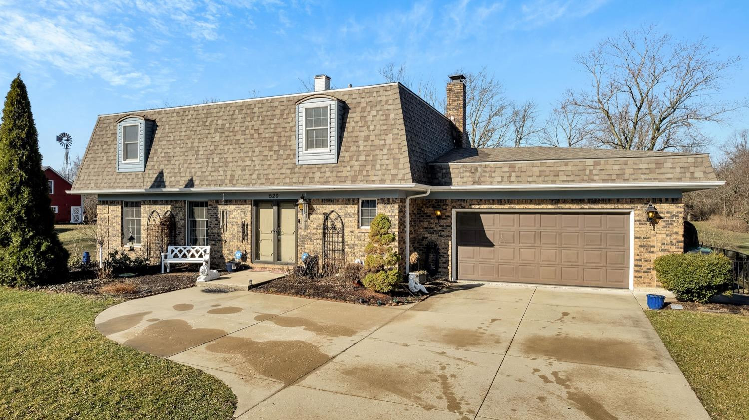 520 N County Line Road