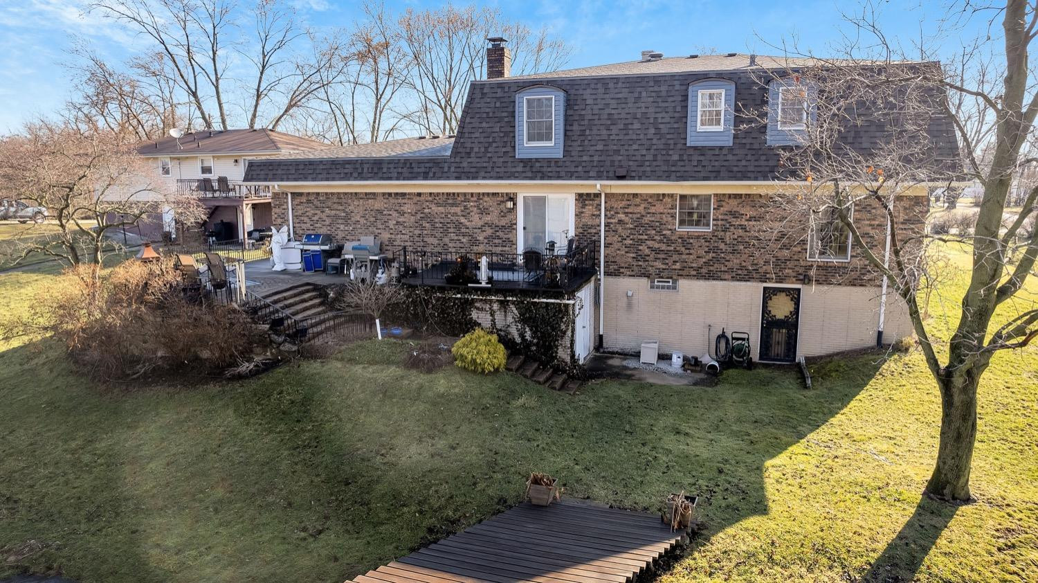 520 N County Line Road