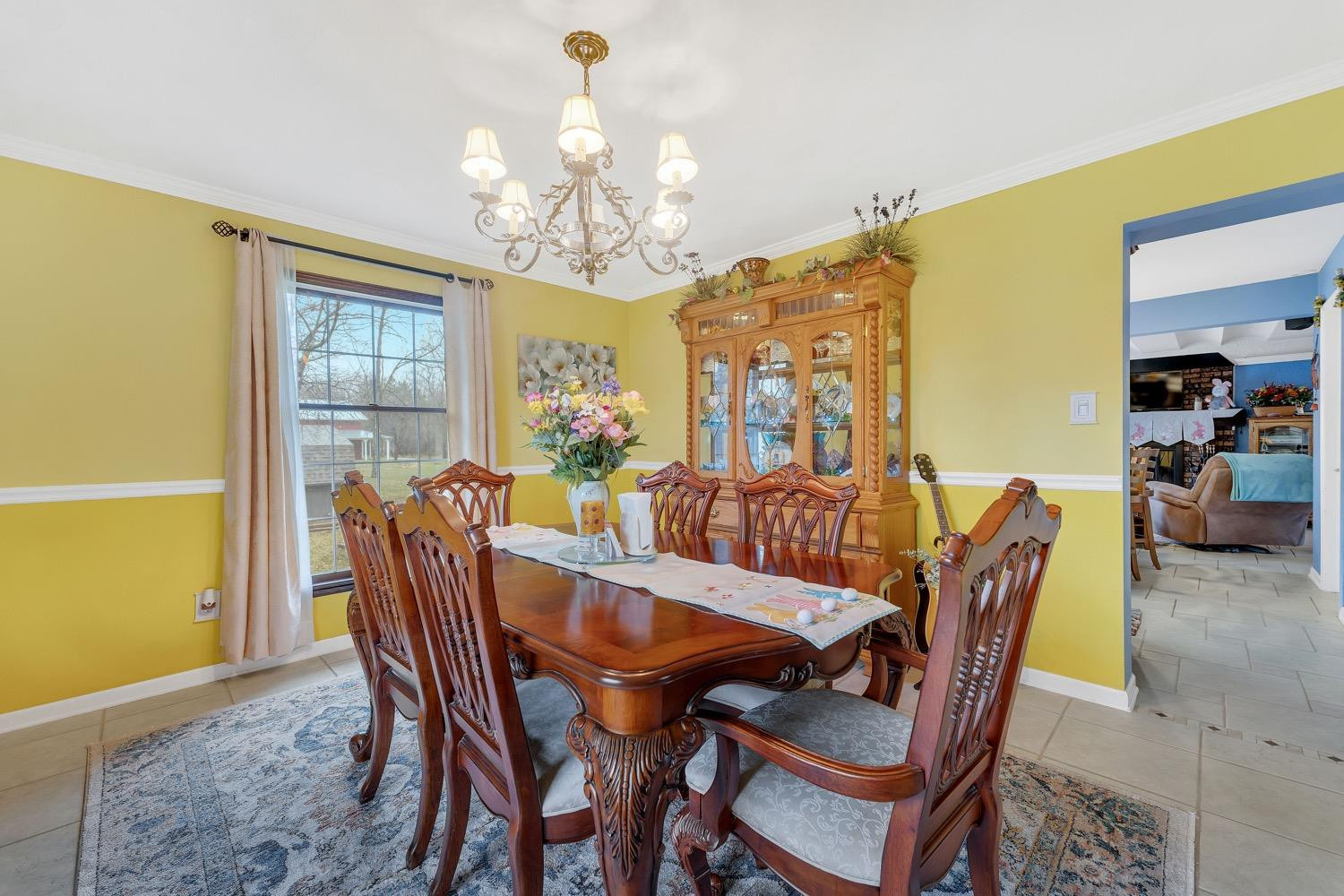 520 N County Line Road