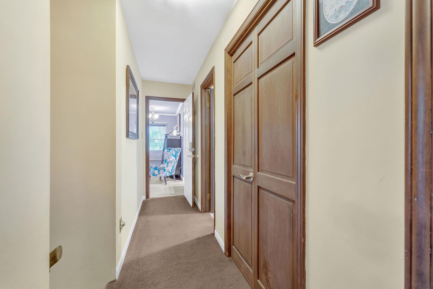 520 N County Line Road