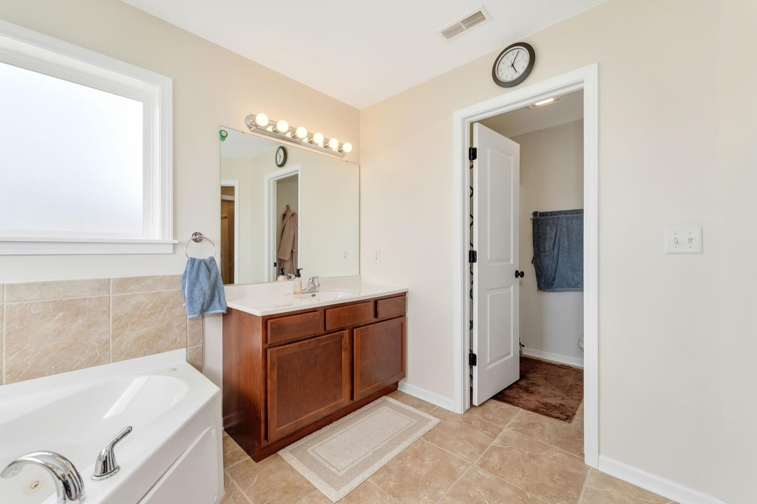 17112 Paul Revere Parkway