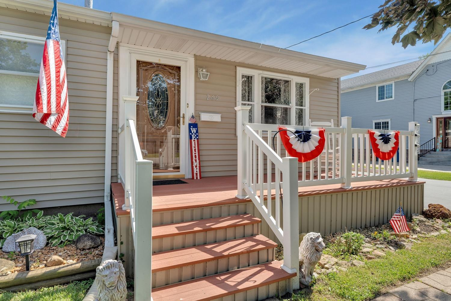 269 WASHINGTON STREET