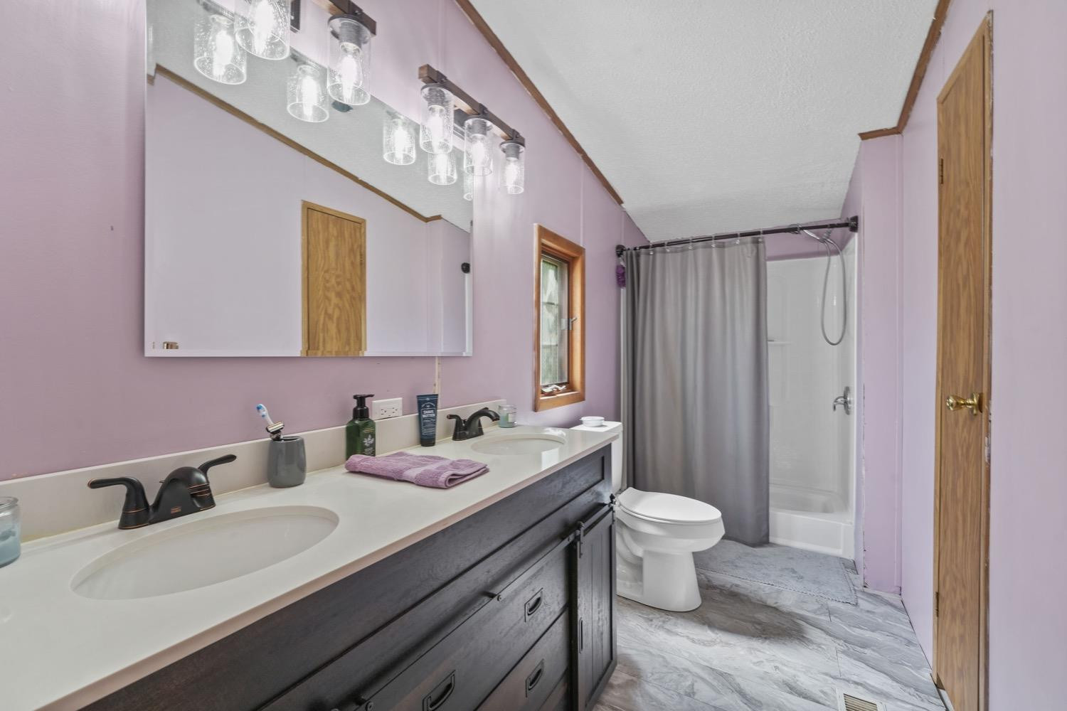 4224 Old Orchard Lane