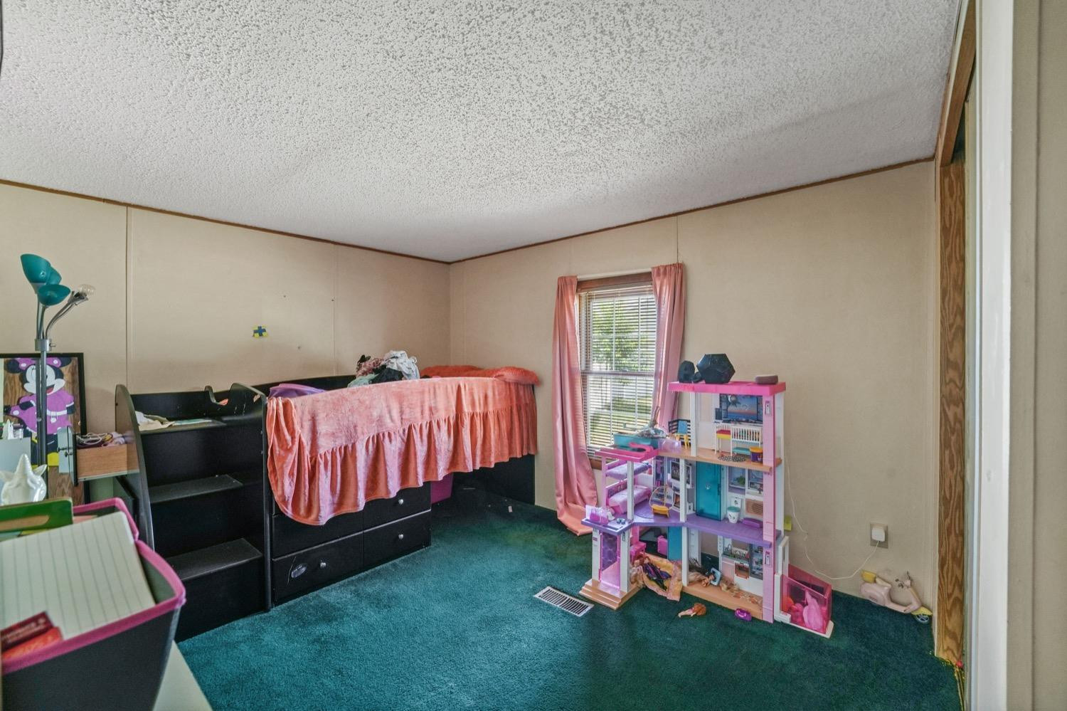 4224 Old Orchard Lane