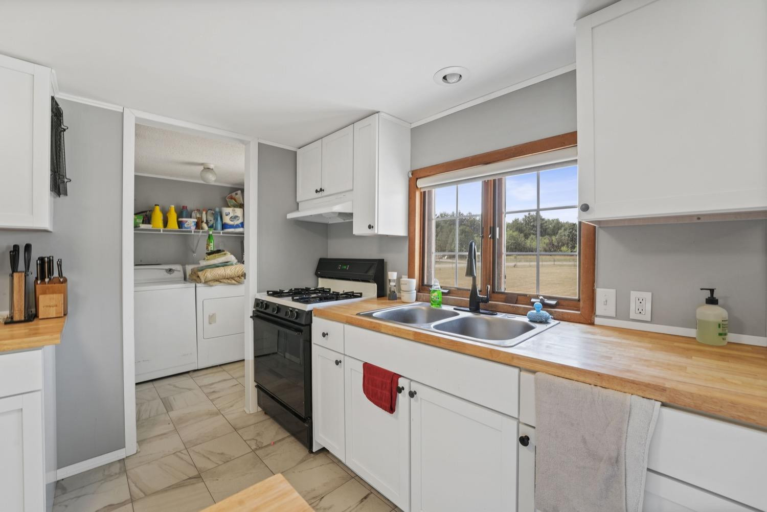 4224 Old Orchard Lane