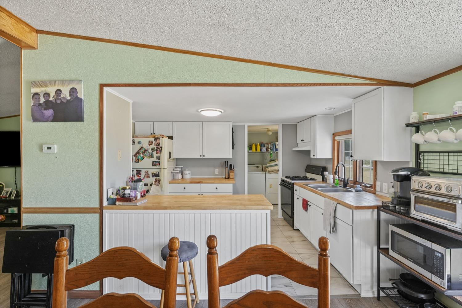 4224 Old Orchard Lane