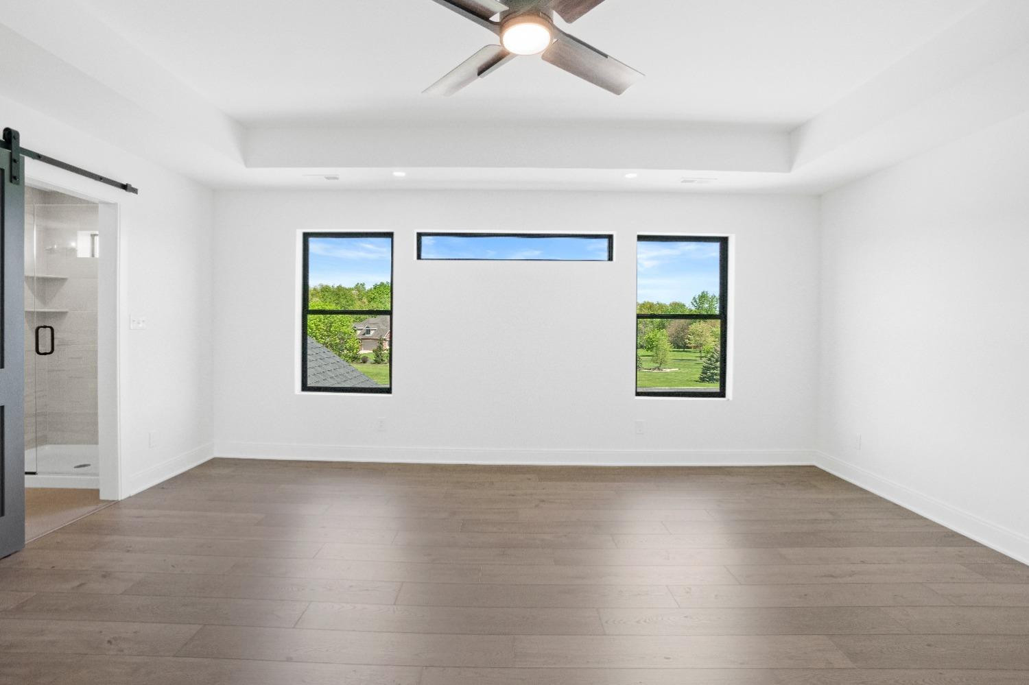 9805 Beacon pointe Lane