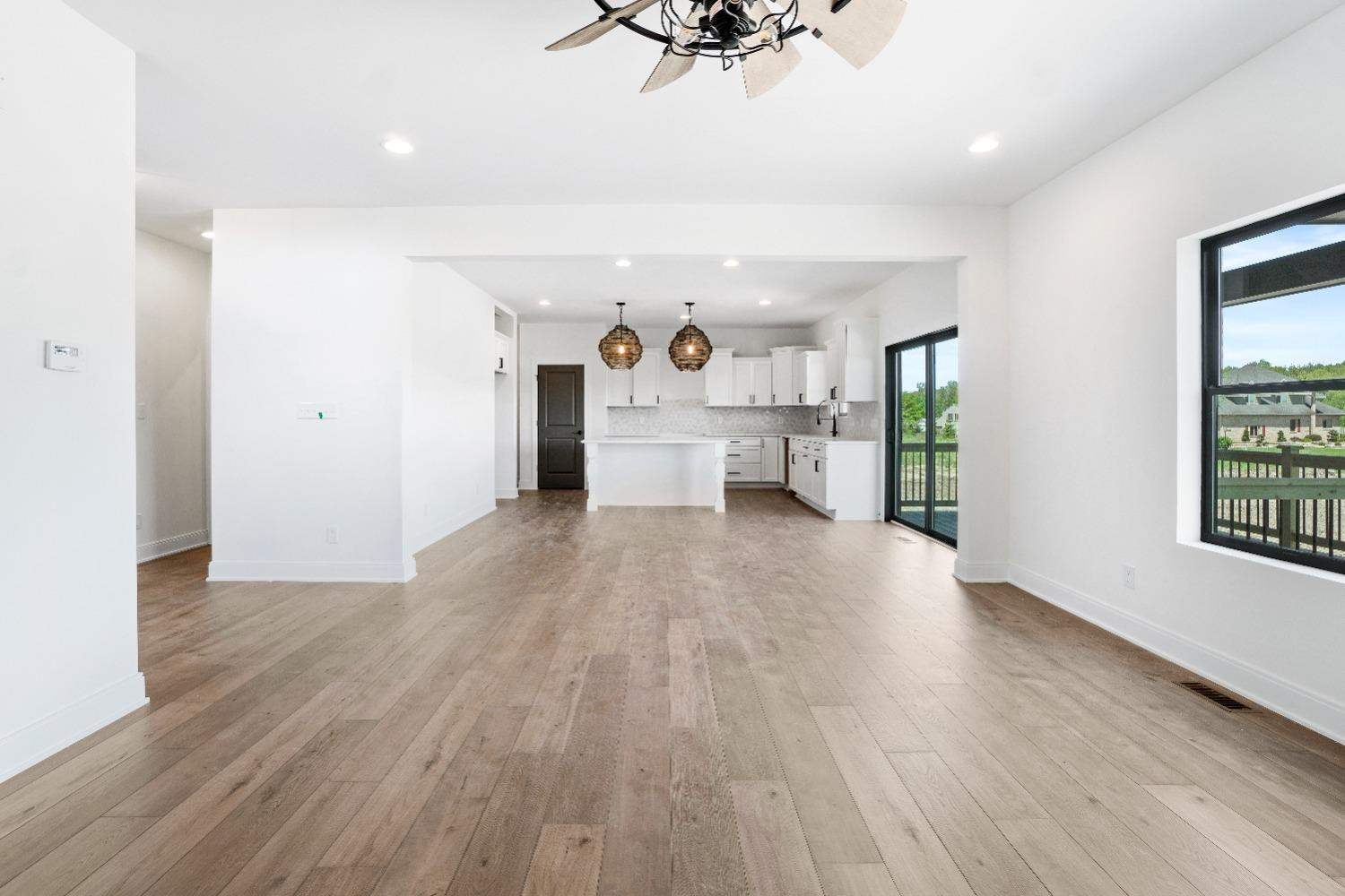 9805 Beacon pointe Lane