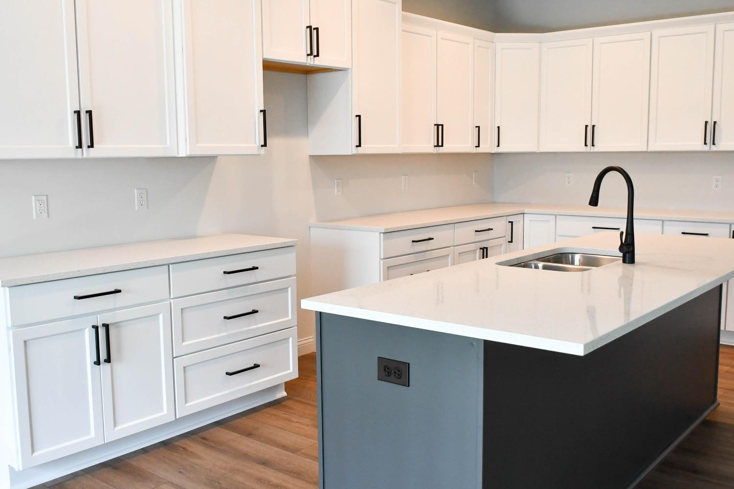 13506 Superior Lane