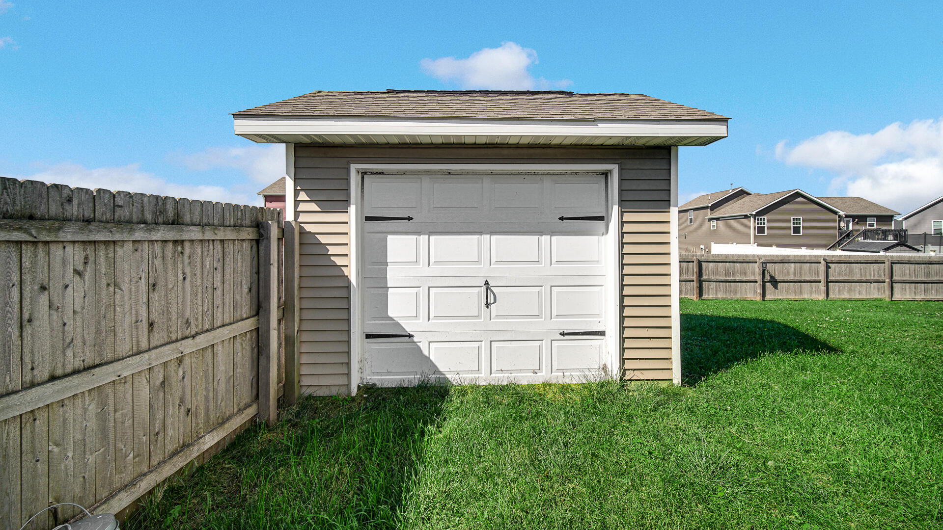 18476 Platinum Drive