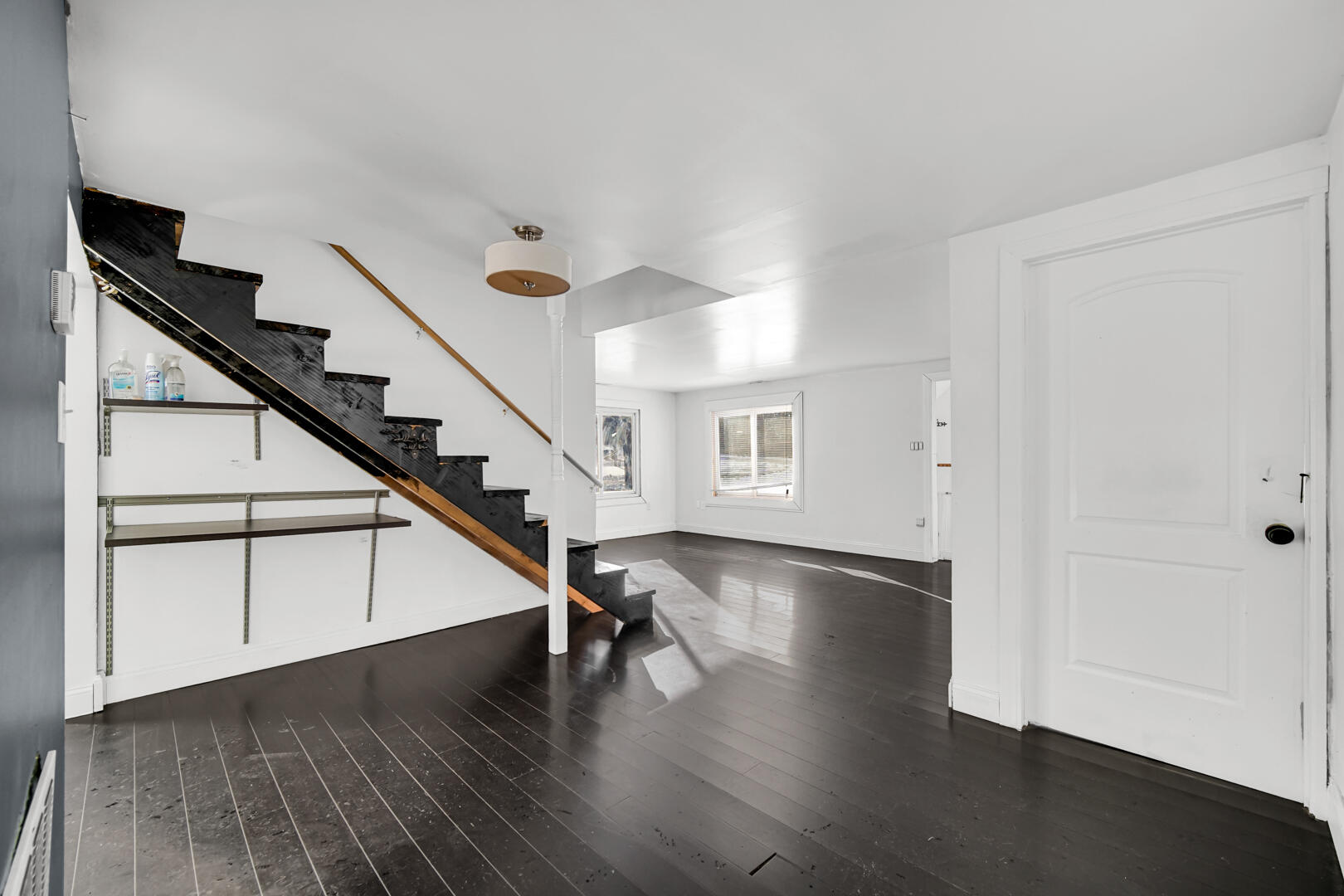 7111 Mississippi Street