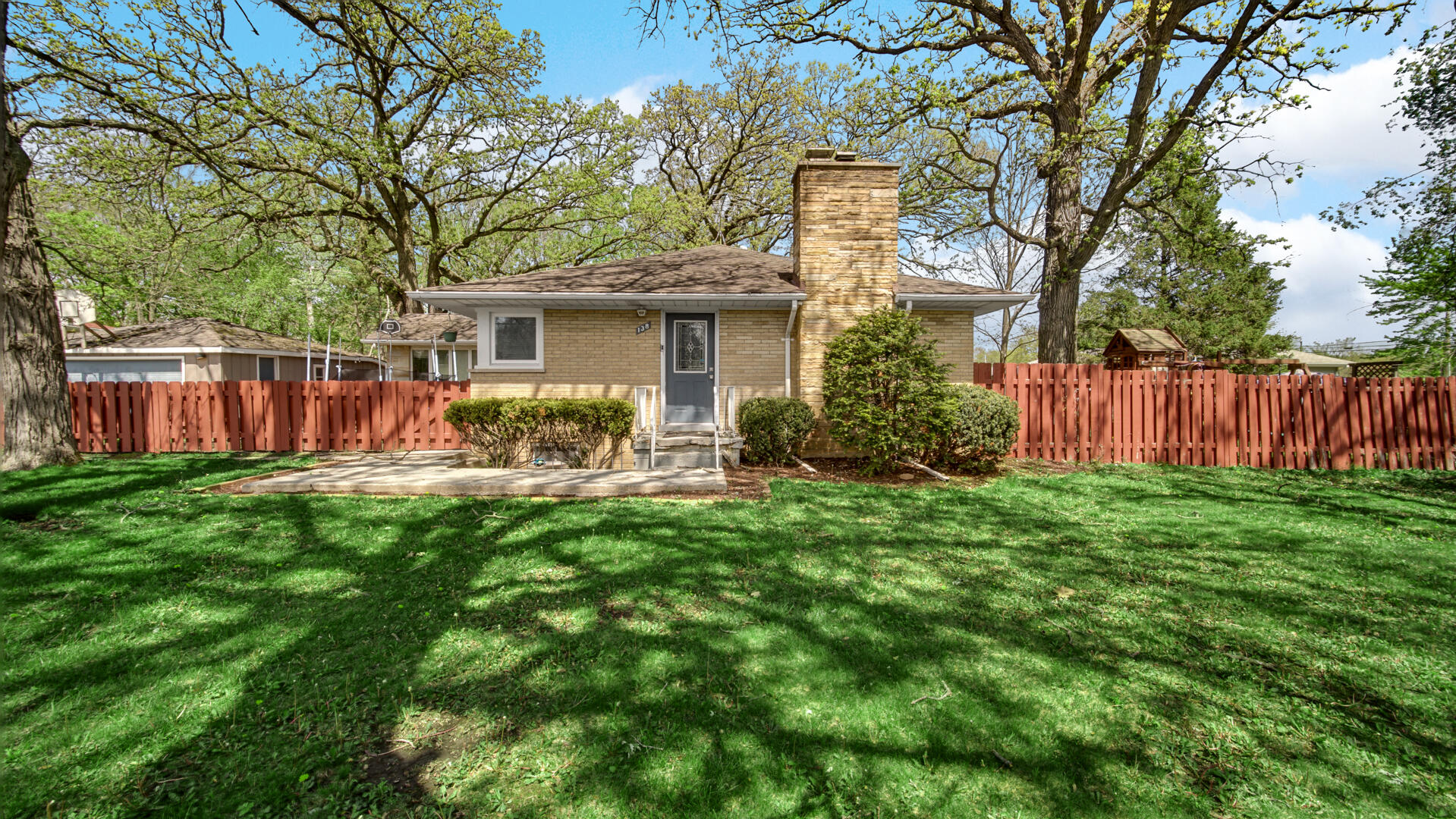 138 N Road