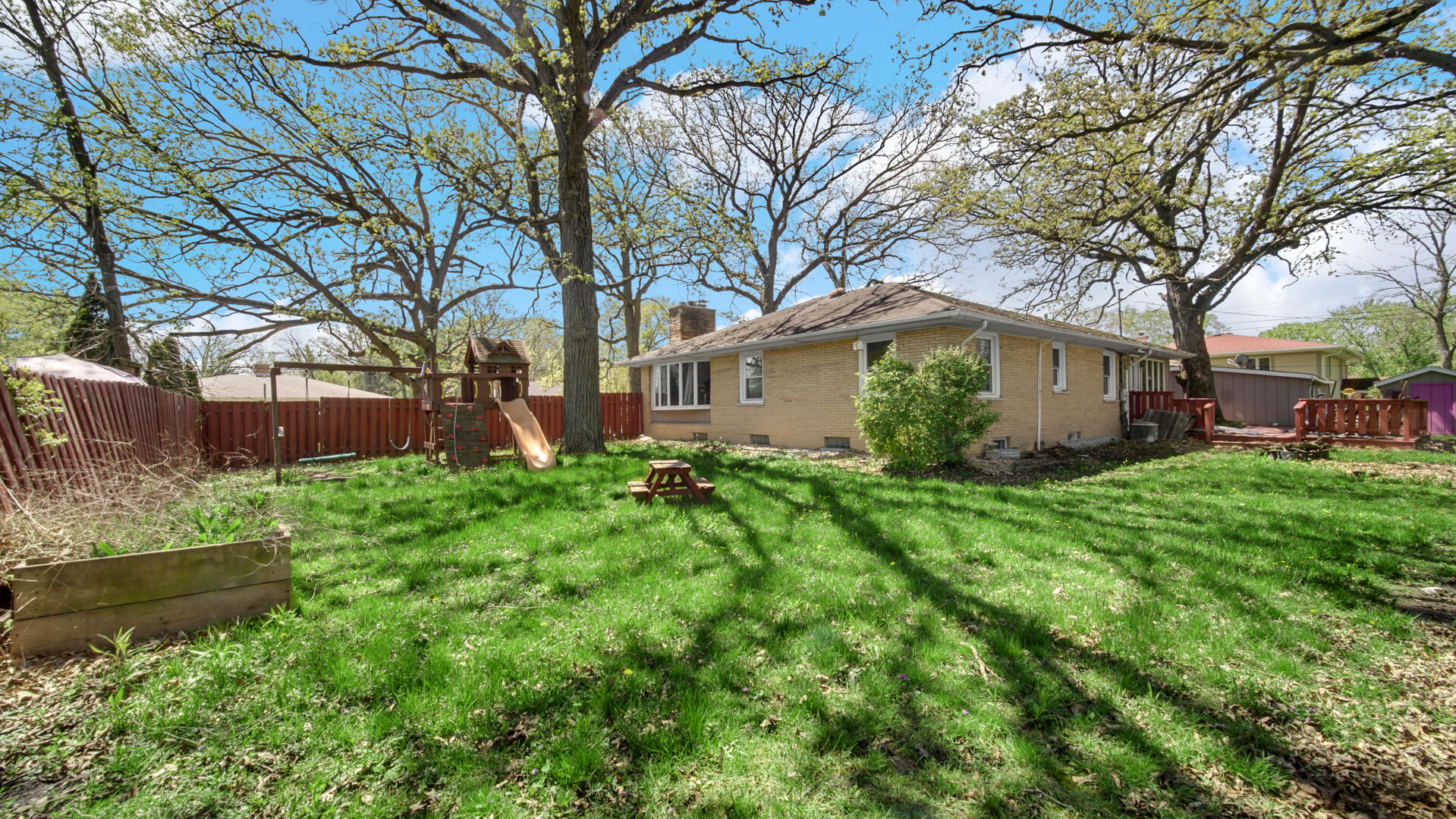 138 N Road